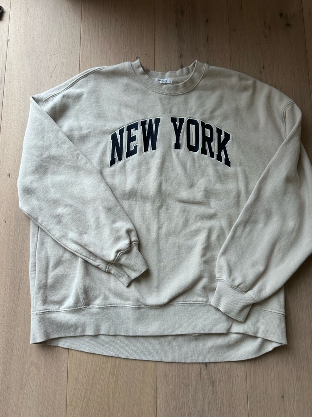 Garage Women’s Crewneck Sweater - Cream with Navy Lettering